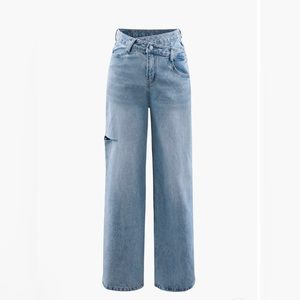 Asymmetrical Waist Ripped Straight Leg Jeans